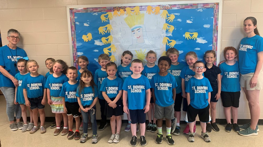Kindergarten Leaders - Our Lady with a Golden Heart